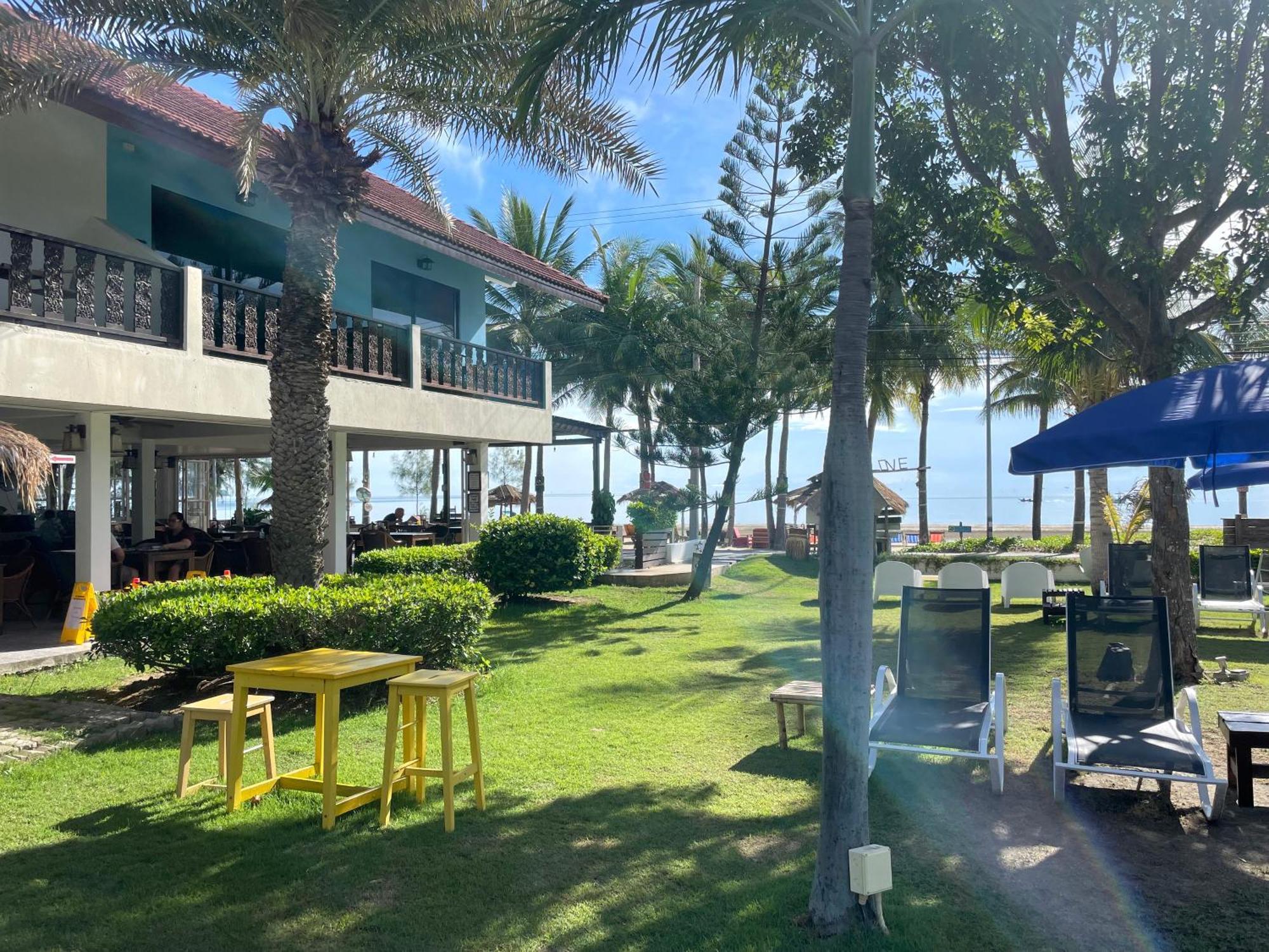 Dolphin Bay Station touristique